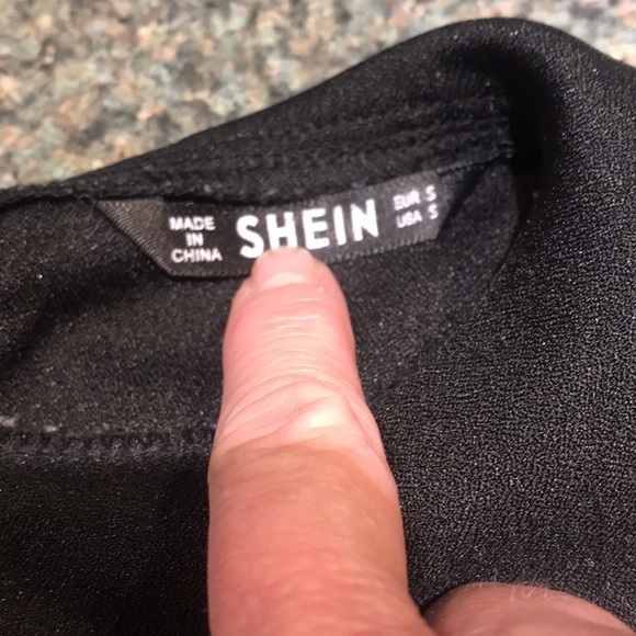 Black Shein size small blouse with scallop yolk - Picture 6 of 8